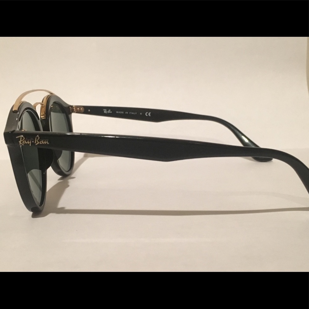 Ray Bans Gatsby edition sunglasses.